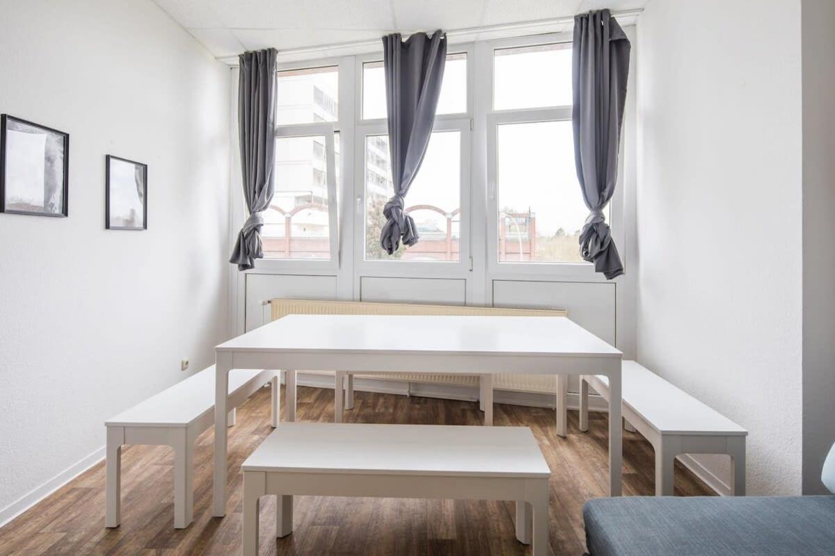 Spacious 2 Bedroom Apartment Hamburg Eksteriør bilde