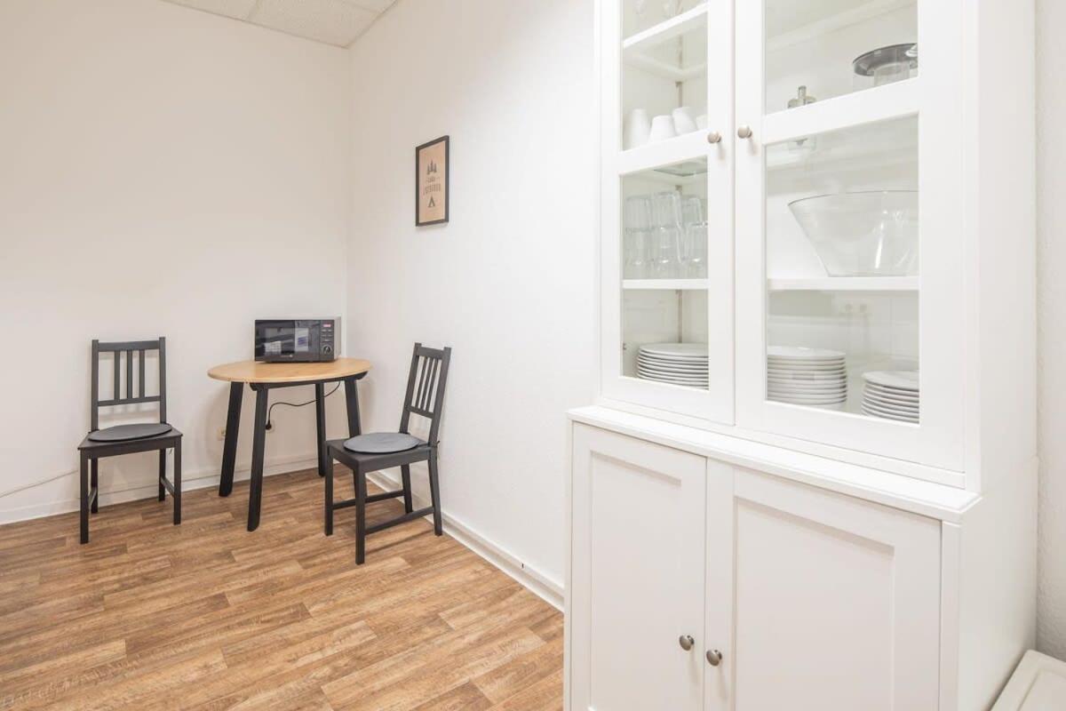 Spacious 2 Bedroom Apartment Hamburg Eksteriør bilde