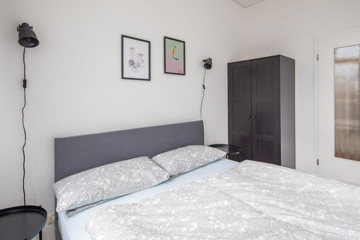 Spacious 2 Bedroom Apartment Hamburg Eksteriør bilde